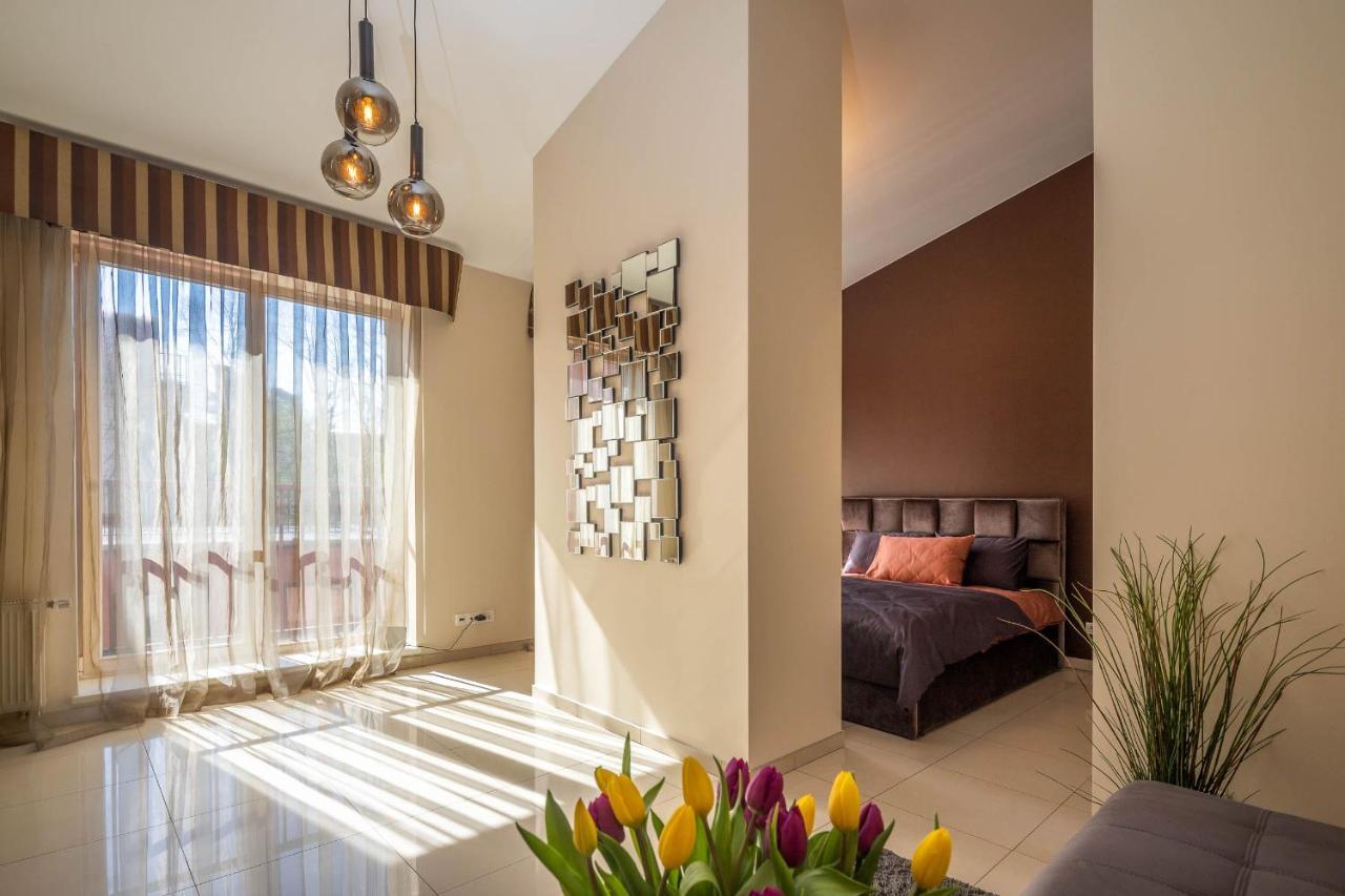 Simkaus Abstrakcija Apartment Клайпеда Екстериор снимка